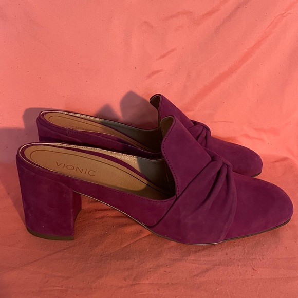 Winter SALE🔥: Suede Mule Heel - Picture 4 of 7